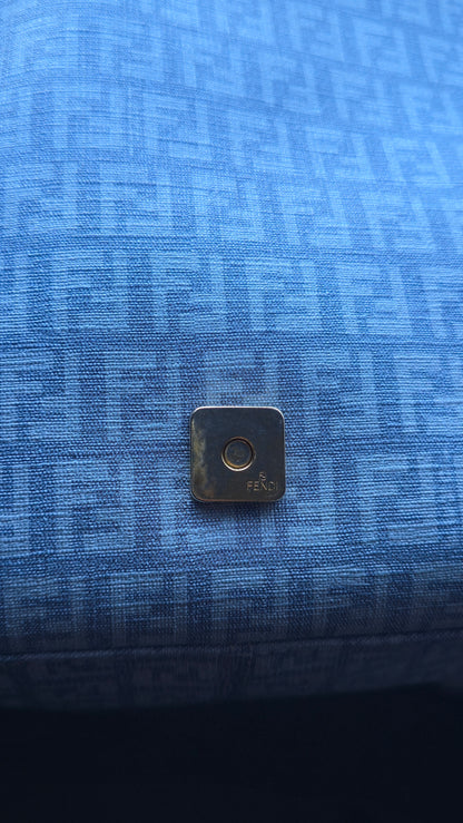 Snap button detail